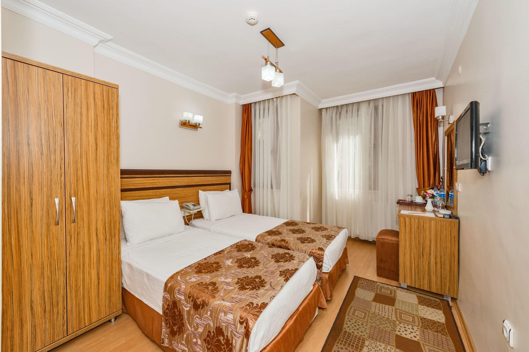 May Hotel Istanbul מלון